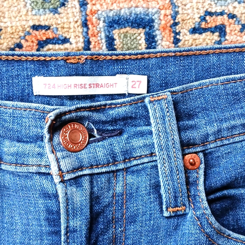 Levis 724